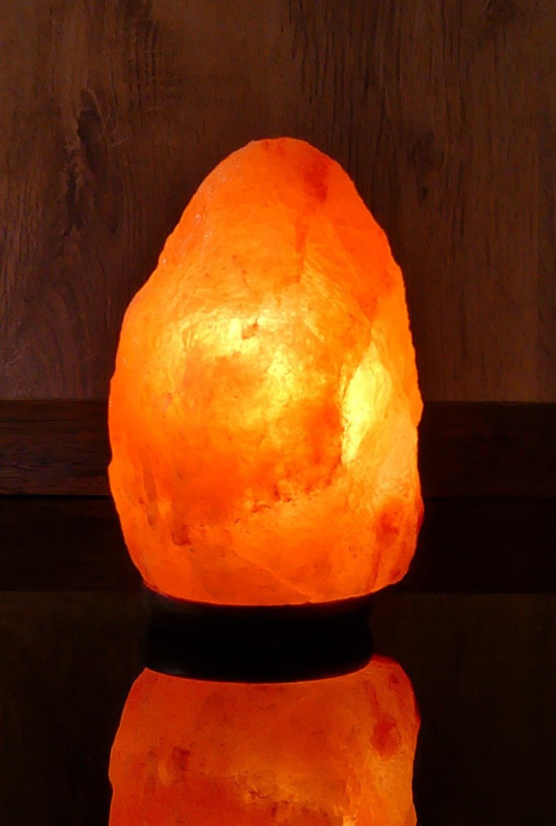 Salzlampe GROSS XXL 15-18kg mit 2x Glühbirne - Himalaya-Salz 100% natürlich - Tischlampe aus natürlichem Halit-Salzkristall mit stimmungsvollem, warmem Licht - Extra langes Kabel 1.8mtr - c.a. 37x24cm – Bild 3