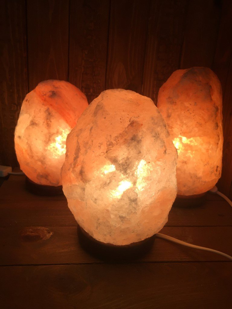 Salzlampe 1 bis 2kg - Halit-Salzstein aus dem Himalaya-Gebirge - ca. 15x10cm – Bild 2